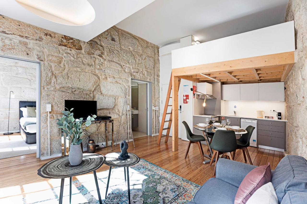 Lovelystay - Aurora Mezzanine Porto Bagian luar foto