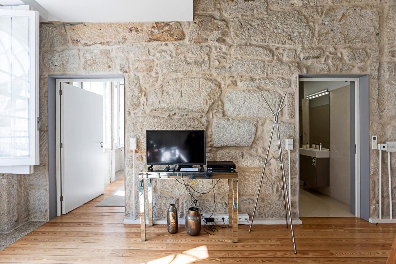 Lovelystay - Aurora Mezzanine Porto Bagian luar foto