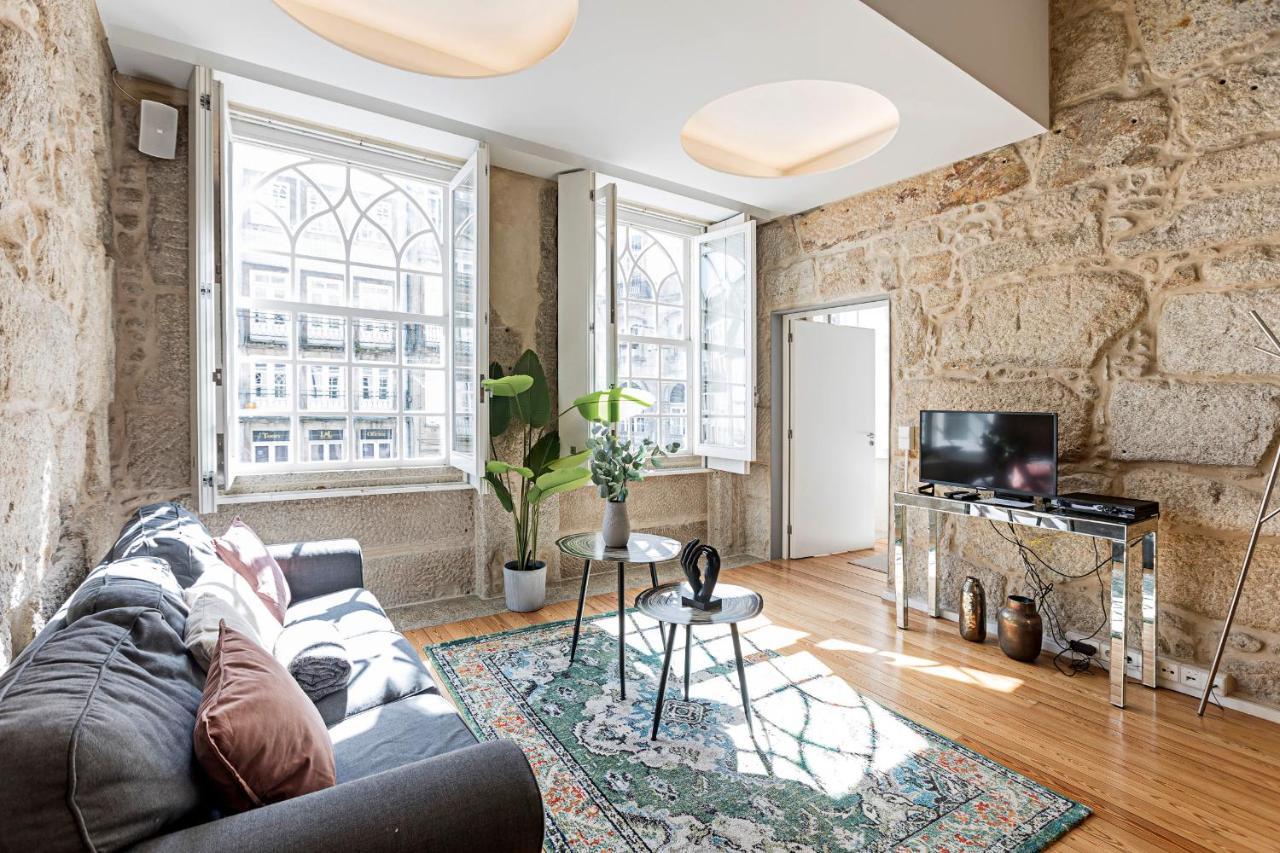 Lovelystay - Aurora Mezzanine Porto Bagian luar foto