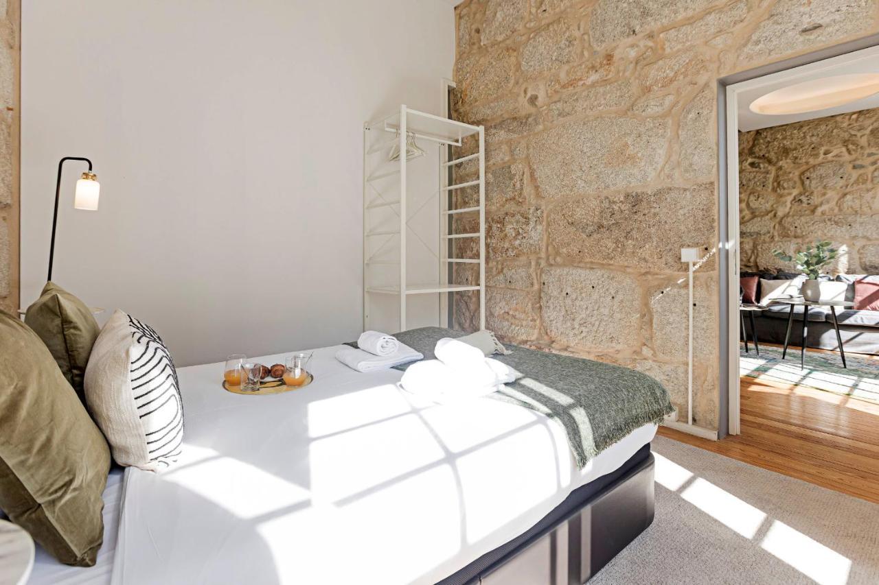 Lovelystay - Aurora Mezzanine Porto Bagian luar foto